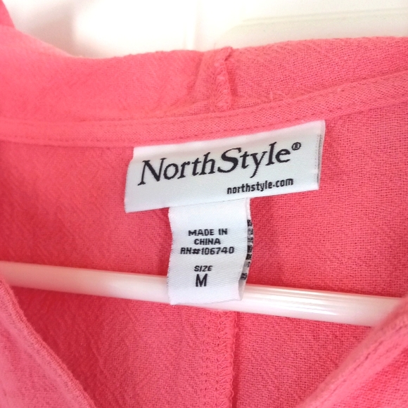 🍑 Beautiful NorthStyle Hot Peach Hoodie Tunic Top or Cover-up! Size Medium 🍑 - Picture 2 of 5